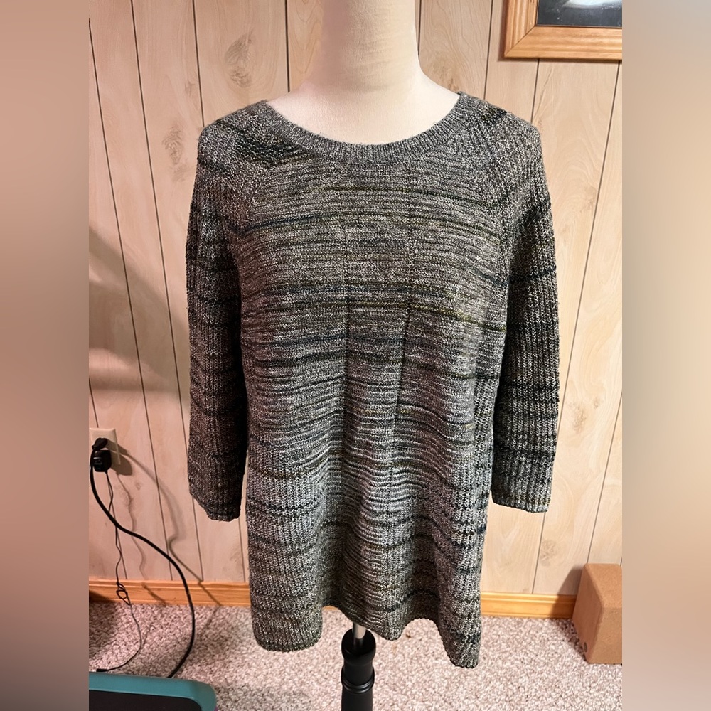 Brown light wear sweater. Christopher and banks 1x
